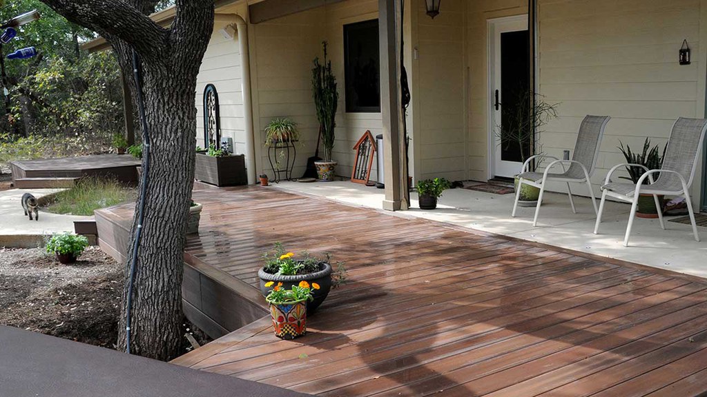 Beautiful hardwood deck installation